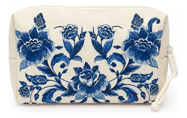 Necessaire Farm Ora Bolas M – Estampa Porcelain FARM