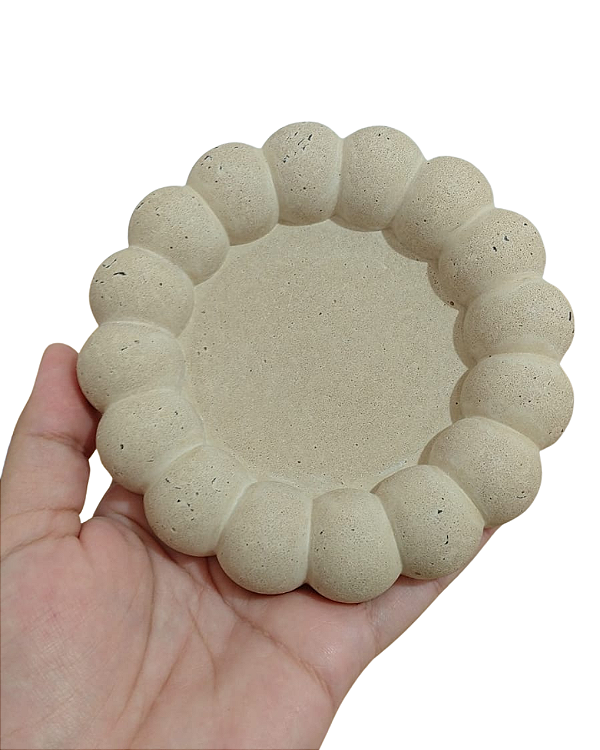 Bandeja decorativa gomos areia em concreto