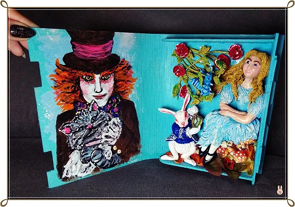 Livro Caixa Alice no País das Maravilhas- Escultura