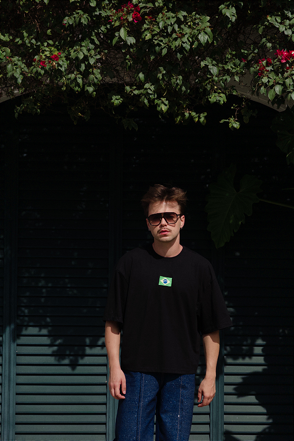 Camiseta Bordada Brasil