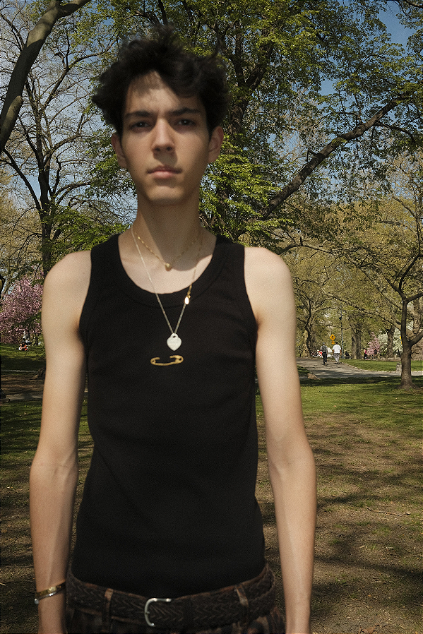 Regata Canelada Alfinete Preta