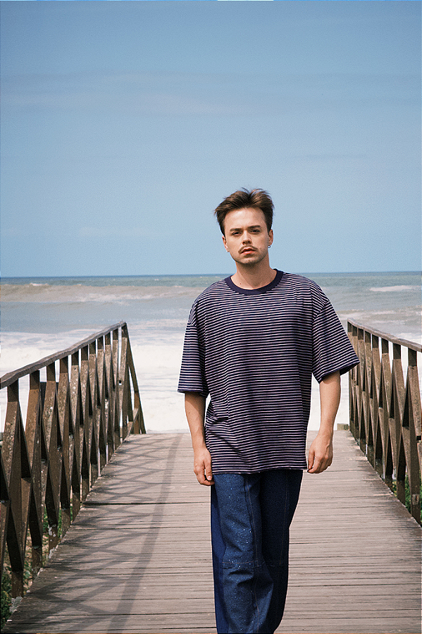 Camiseta Oversized Íris