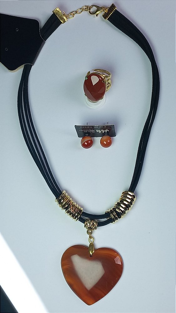 Conjunto feminino, HM Bijuterias, com Anel e Brincos. HM102