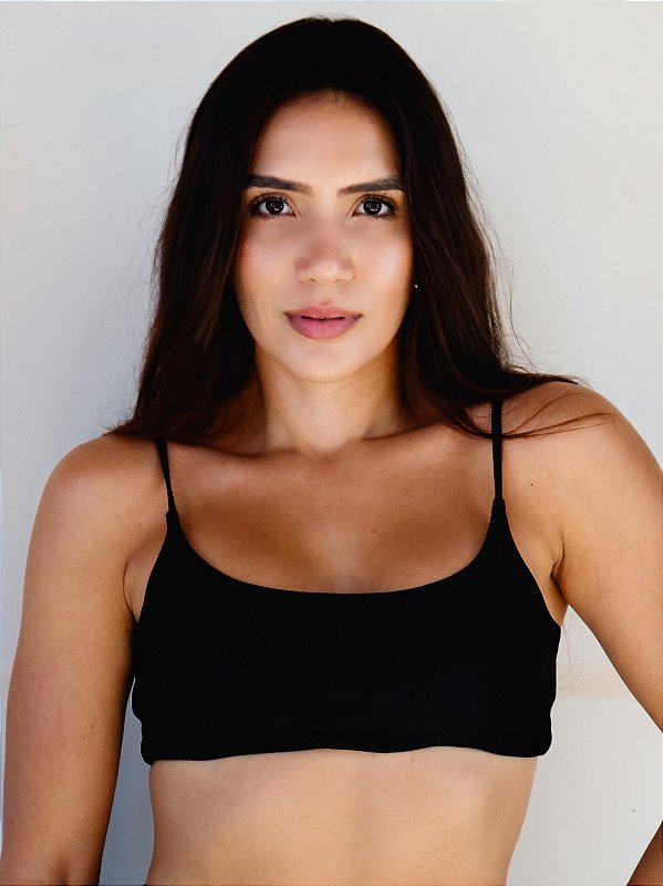 Top de alcinha preto