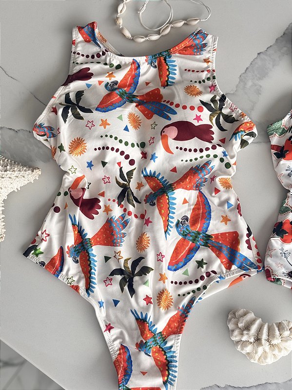 Maiô estampado Meio fio Arara