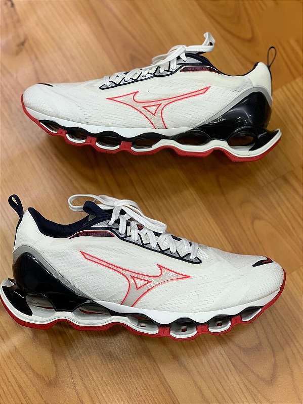 Mizuno preto e branco on sale