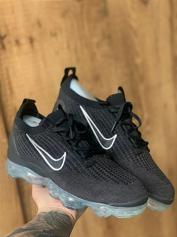 Nike vapormax preto e branco online
