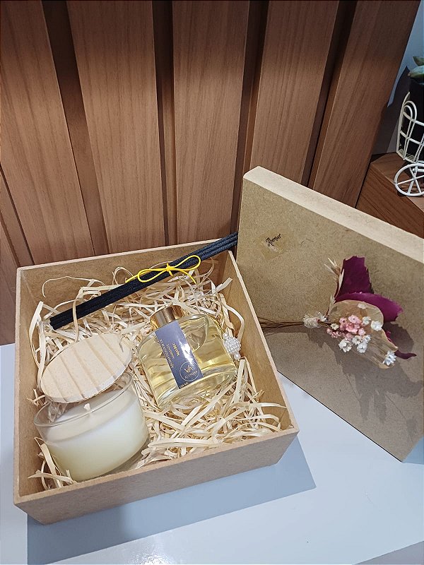 Kit Alumiar Essência e Luz – Vela Aromática 100g e Aromatizador de Ambiente 120ml