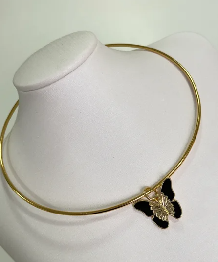 Gargantilha Borboleta Preta