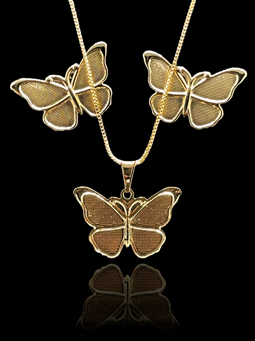 Conjunto de Brincos e Pingente em formato de Borboletas