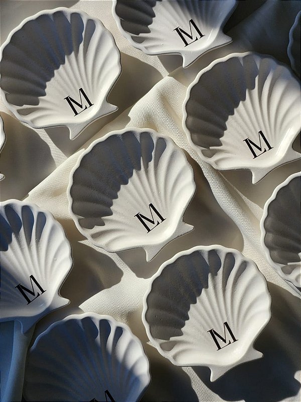 Porta Joias Concha-OffW- cimento branco- ENVIOS SOMENTE EM JANEIRO/26