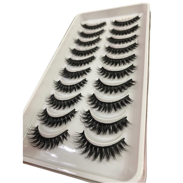Cílios Postiços Cartela 10 Pares KZ-20: Efeito Volumoso e Dramático para um Look Marcante