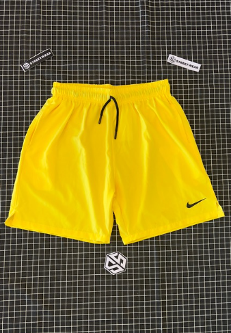 Bermuda Nike - Amarela