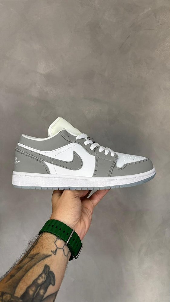 Air Jordan 1 Low 'Wolf Grey' - Pronta Entrega