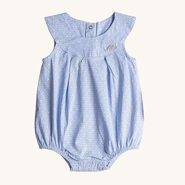 Macaquinho Bebê Romper Estrelas em Tricoline Premium 100% Algodão