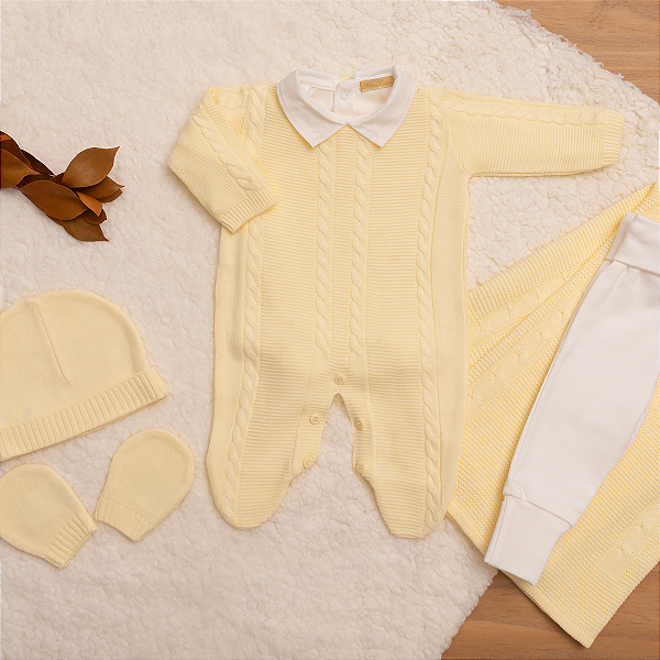 Saída de Maternidade Bebê Menino Tricot Amarelo Tranças 6 Peças