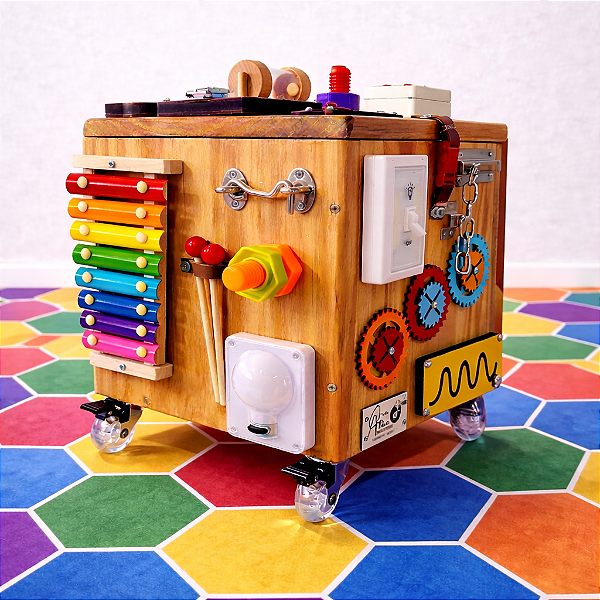 Cubo Sensorial Montessoriano - Modelo Mini - com 45x40cm