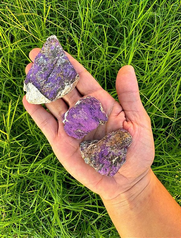 Purpurita bruta - Proteção, iluminação e segurança