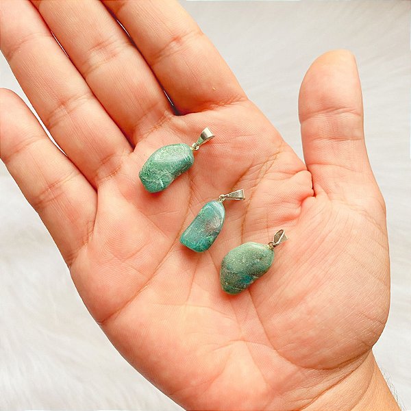 Pingente de crisocola rolada