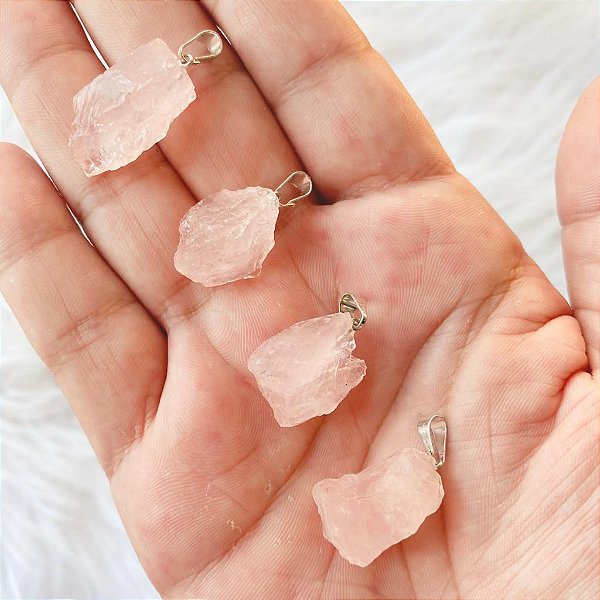 Pingente de Quartzo Rosa bruto - Amor e compaixão