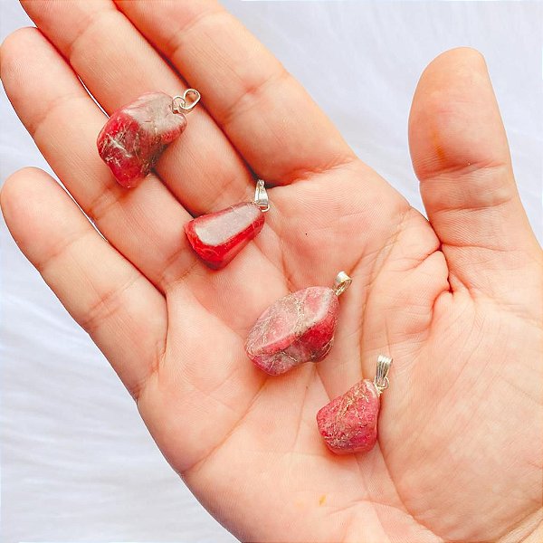 Pingente de Rodonita - Equilíbrio e atração