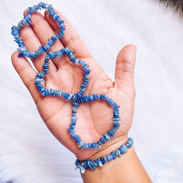 Pulseira Cascalho de Cianita azul - Proteção Arcanjo Miguel