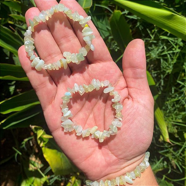 Pulseira cascalho Jade - A Pedra das Virtudes e paz interior