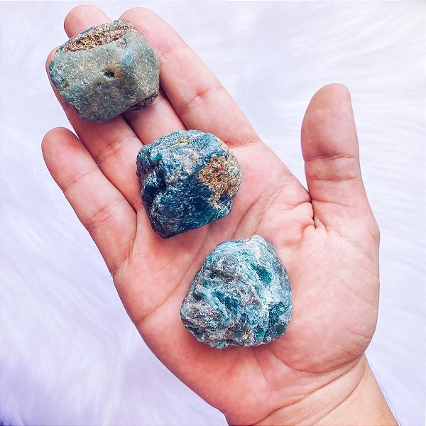 Pedra Apatita Azul Bruta
