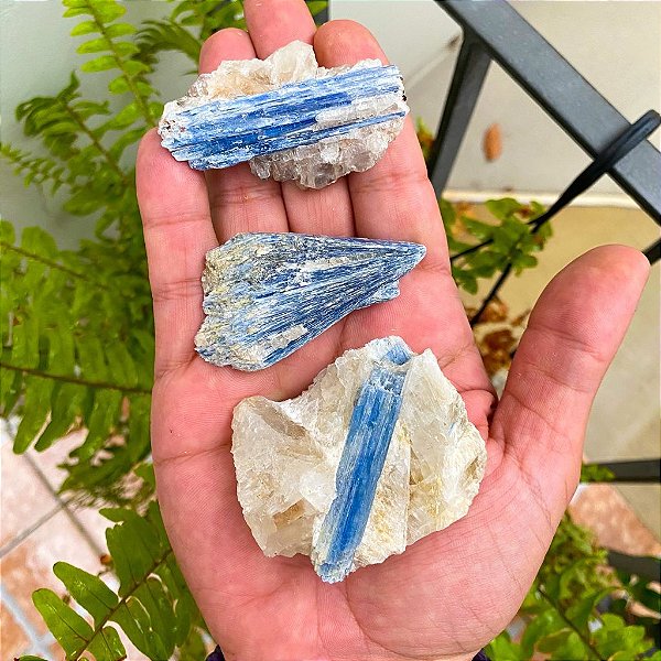 Pedra bruta  Cianita azul - Proteção dos anjos
