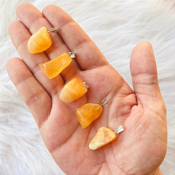 Pingente calcita Amarela rolada - realizações e brilho pessoal