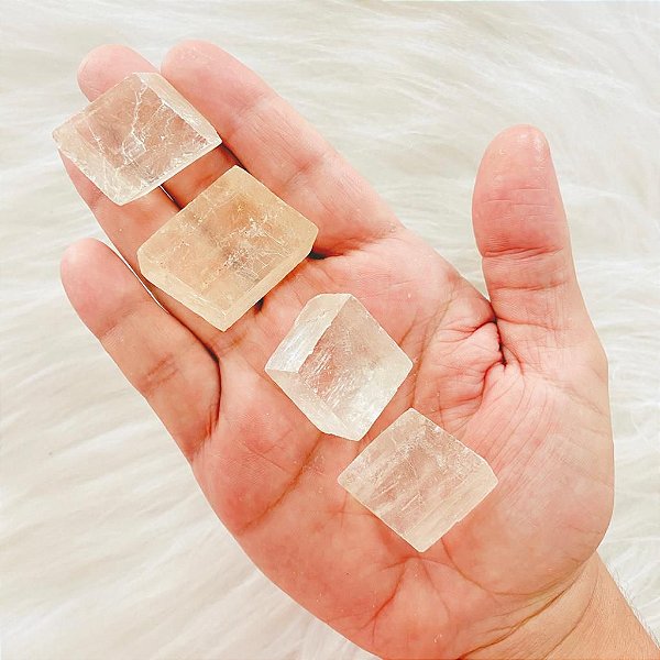 Calcita Ótica bruta - Concentração e clareza