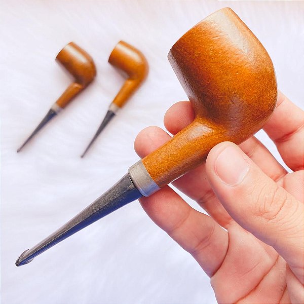 Cachimbo grande de madeira reto