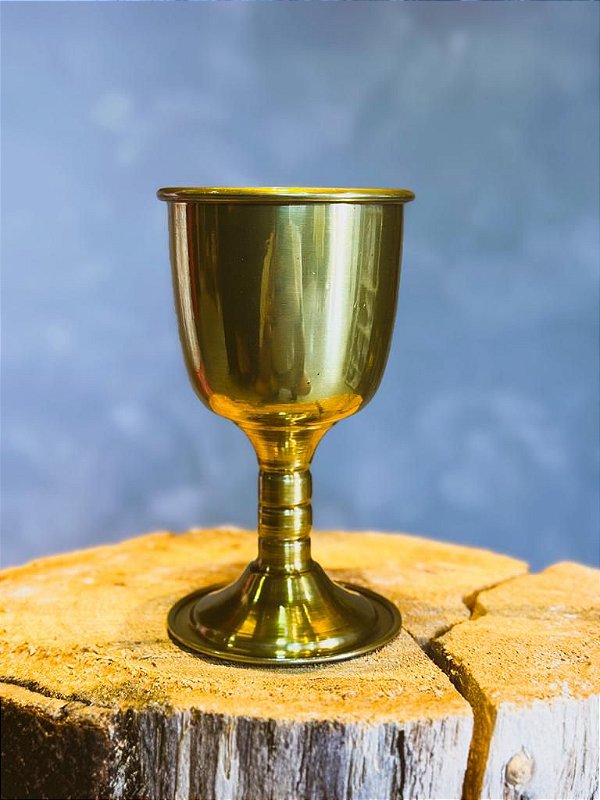 Cálice dourado
