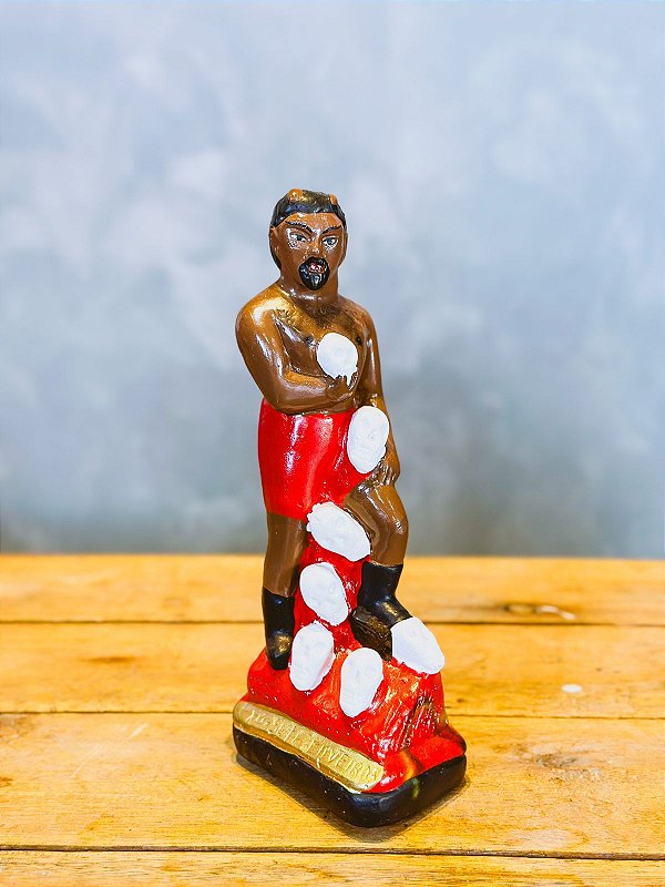 Imagem Exu sete caveiras em gesso  - 20cm