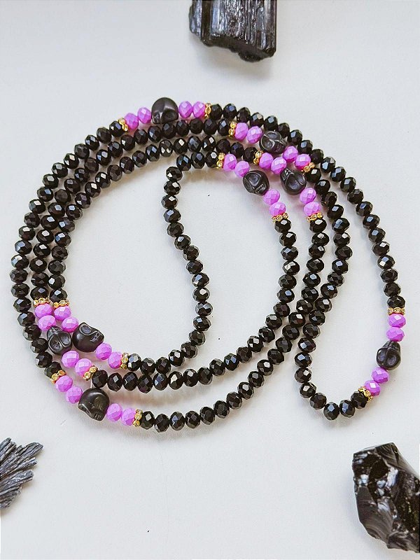 Guia de Cristal Preta e roxo com caveiras