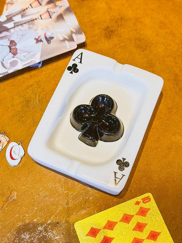 Cinzeiro de Porcelana Naipes -  Paus
