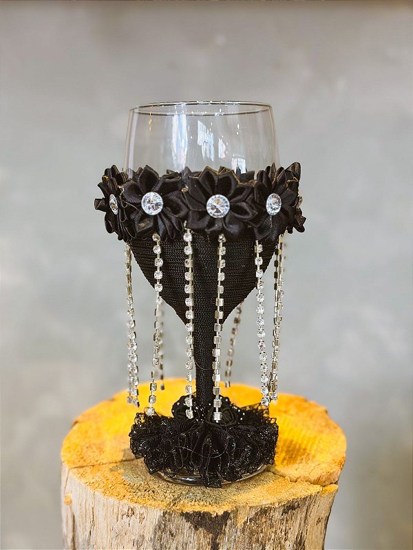 Taça luxo preto e prata com Strass