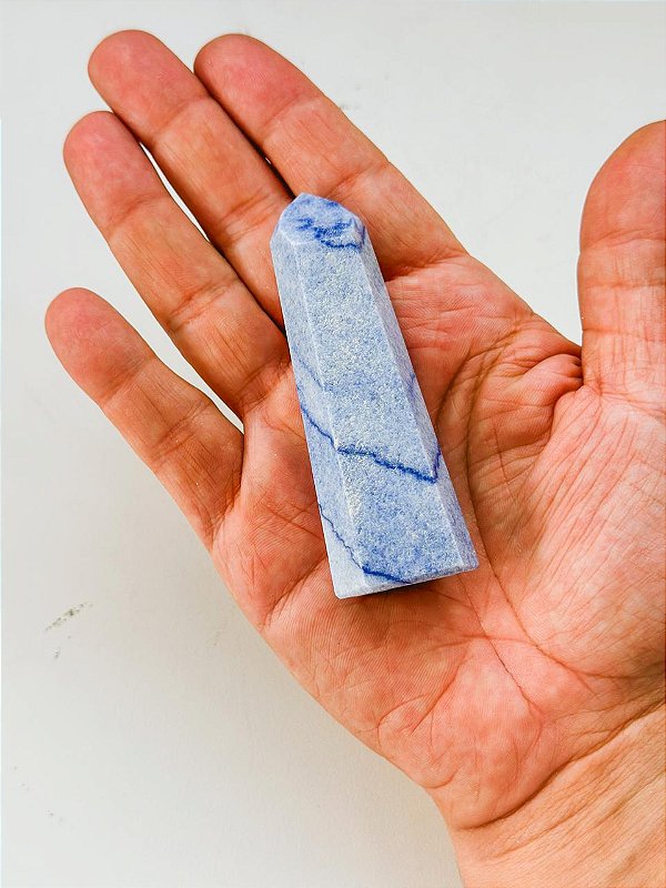 Ponta de quartzo azul 0.90gr - Peça Única