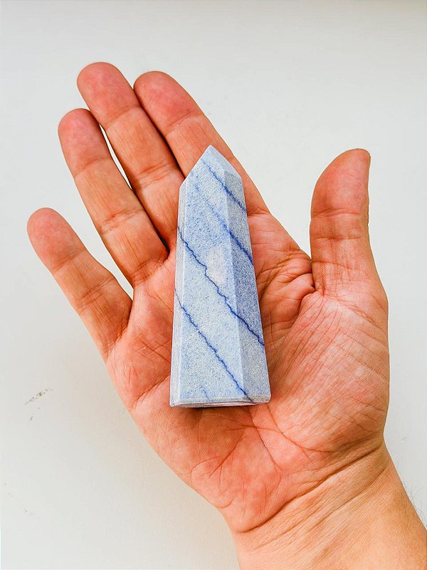 Ponta de quartzo azul 175gr - Peça Única