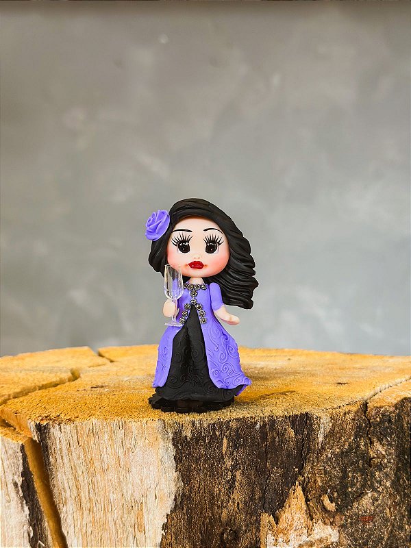 Imagem de biscuit 8cm - Pomba gira roxa