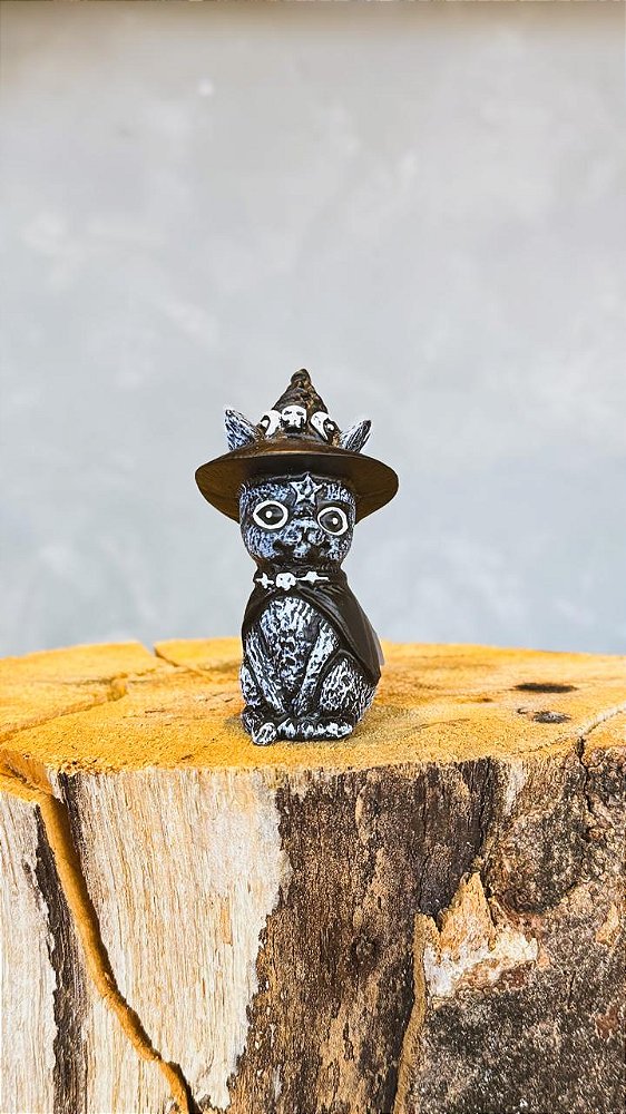 Imagem gatinho mágico com chapéu