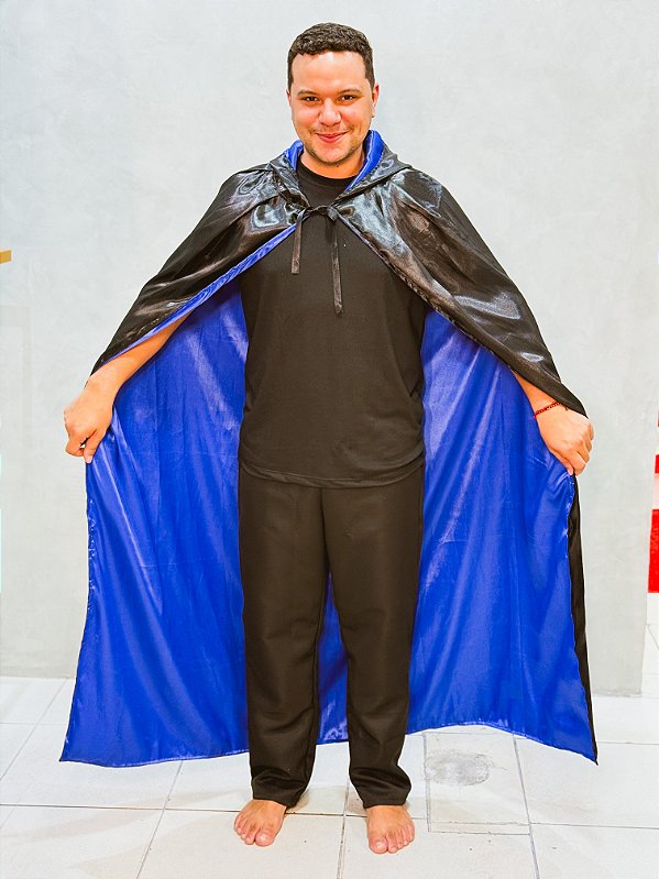 Capa preto com azul de cetim com capuz
