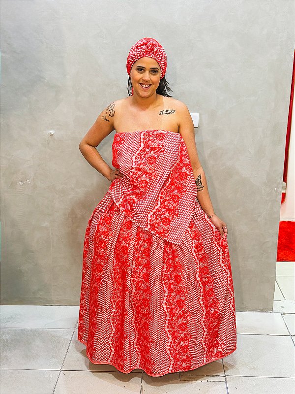 Conjunto de renda vermelha com forro branco luxo 3 peças