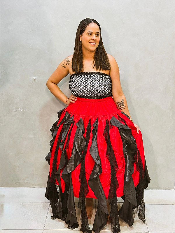 Saia de trapos vermelha com preta