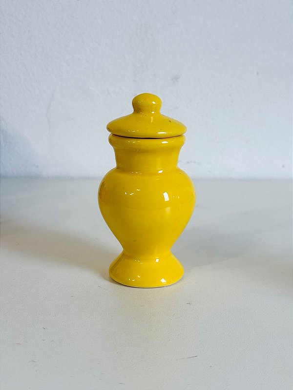 Mini Quartinha de louça Amarelo 10cm s/ asa