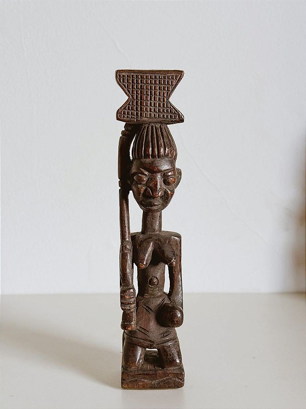 Imagem africana de madeira - Oyá / Iansã