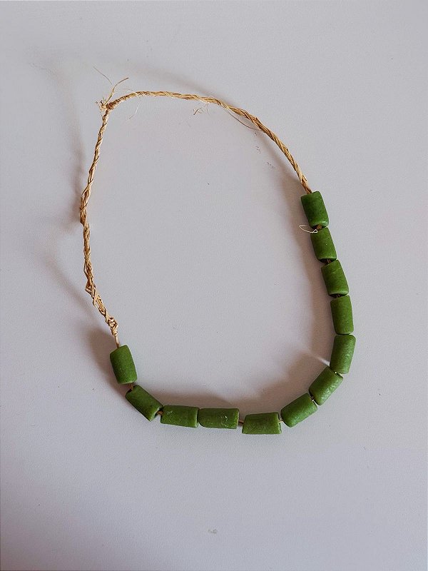 Ileke coral Africano Monjolo - Verde