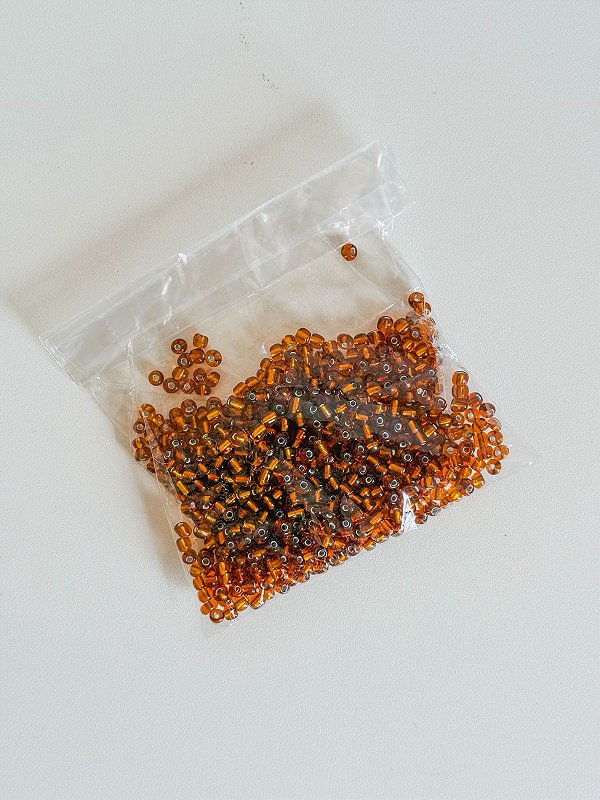 Pacote de Miçanga 50g - Marrom cristal