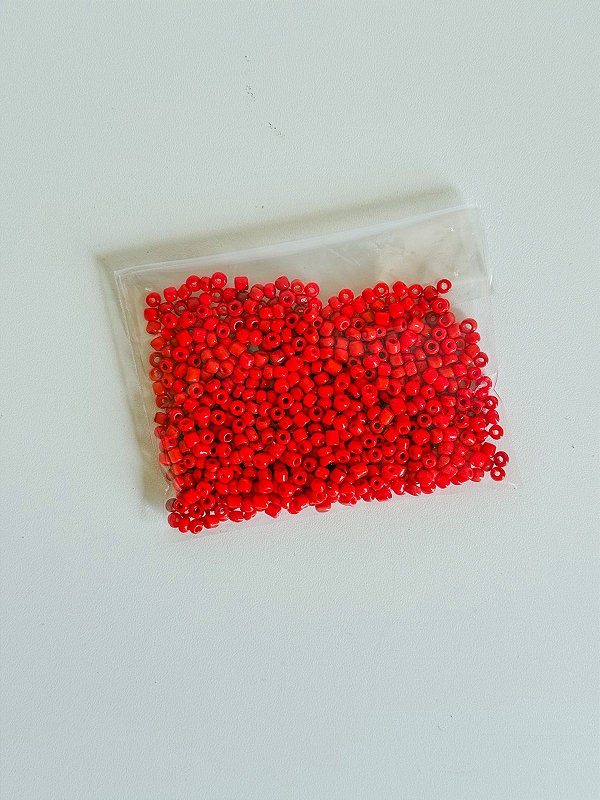 Pacote de Miçanga 50g - Vermelho Leitoso