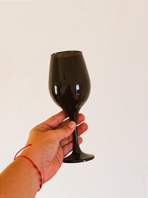 Taça preta para Pomba Gira simples largo